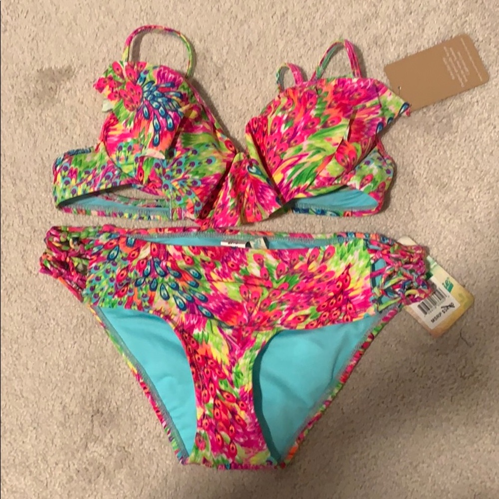 Bathing suit